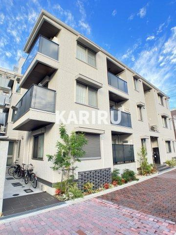 グランドール清水の外観