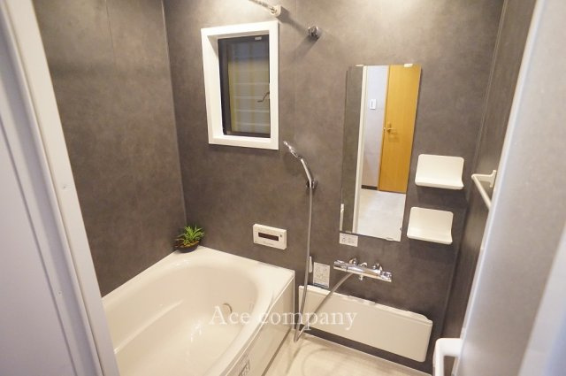 【浴室】 | 東大阪市南鴻池町2丁目 | ユニットバス新調☆浴室乾燥機完備です☆