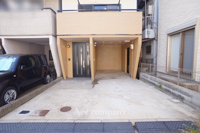 【駐車場】 | 東大阪市南鴻池町2丁目 | 駐車3台可能です♪