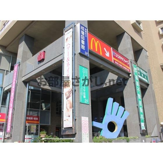 Ｓコートの周辺|図書館「板橋区立成増図書館まで479ｍ」