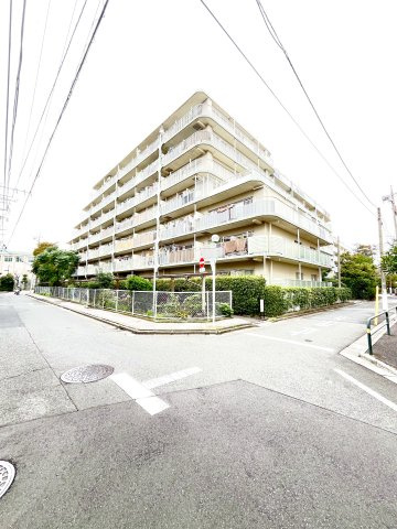 中川ビューハイツの外観