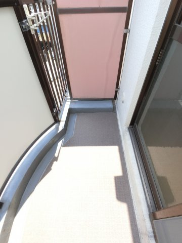 【バルコニー】