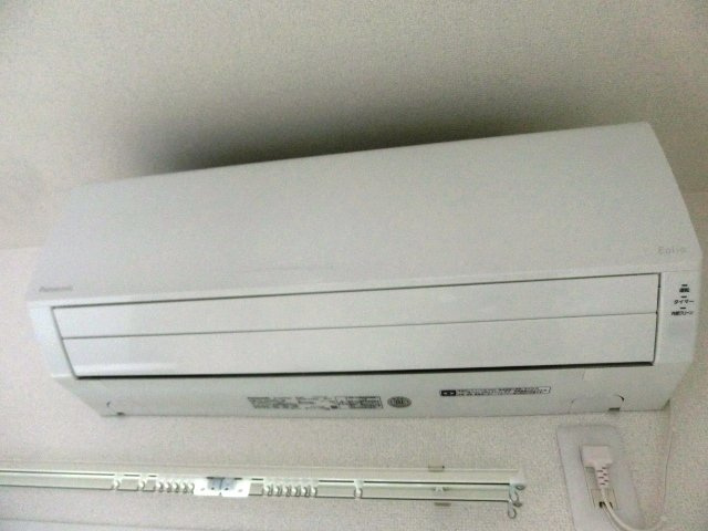 【設備】 | フォルジュロン　パンセ | 快適な生活に欠かせないエアコン。