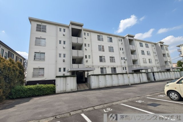 入間市春日町２丁目の賃貸マンションの外観