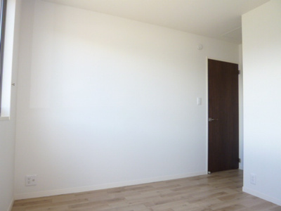 【洋室】 | ヴィラリリーフ