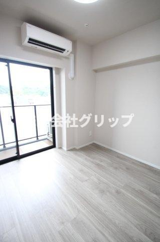 Le'a横濱和田町壱番館の洋室