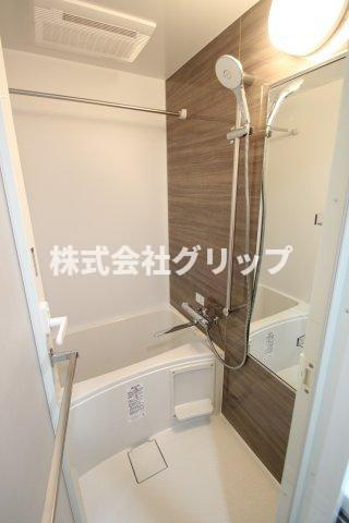 Le'a横濱和田町壱番館の浴室