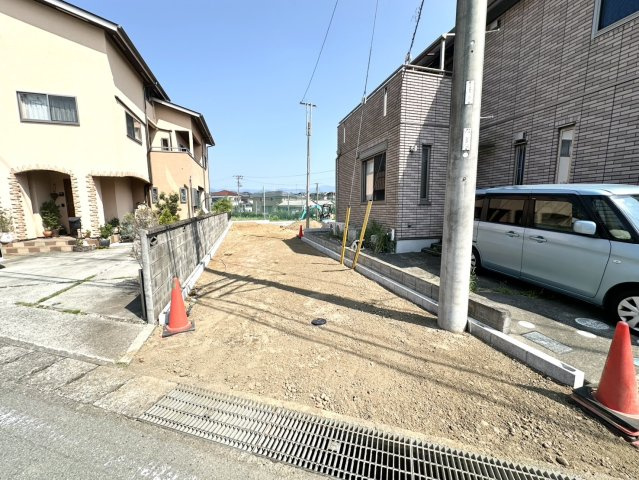 三島市谷田　新築戸建　全３棟　１号棟の前面道路含む現地写真|現地写真