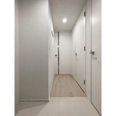 【玄関】 | コンフォリア東新宿