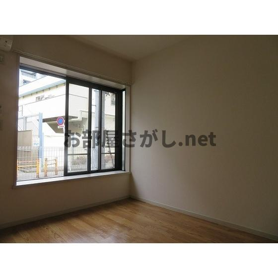 キャップス早稲田の居間・リビング|居室