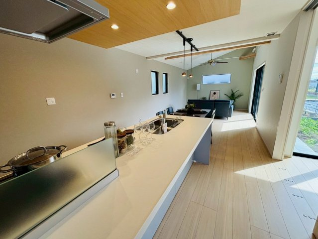 1号棟　新築戸建　富里市七栄　全6棟のキッチン