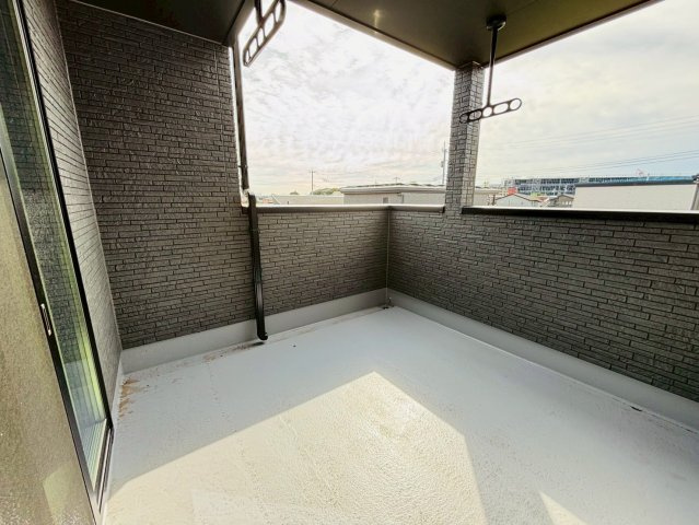 1号棟　新築戸建　富里市七栄　全6棟のバルコニー