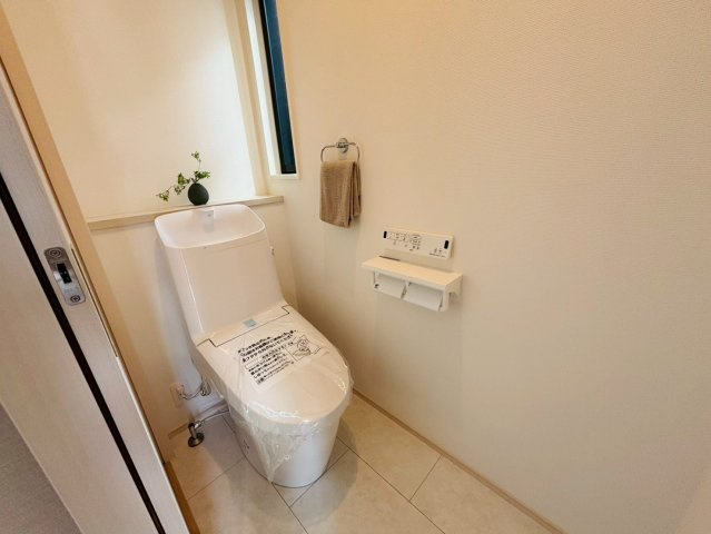 1号棟　新築戸建　富里市七栄　全6棟のトイレ