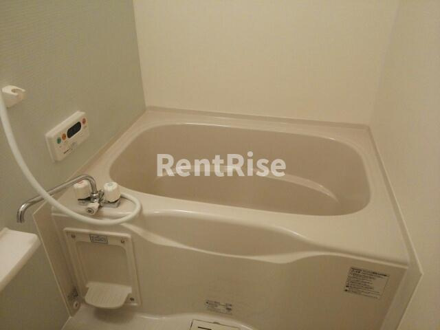 ラ・ヴィータの浴室|バス