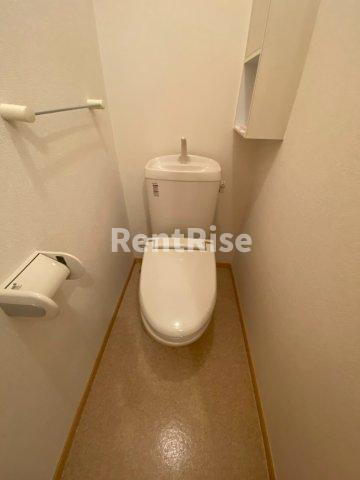 ラ・ヴィータのトイレ|駐車場