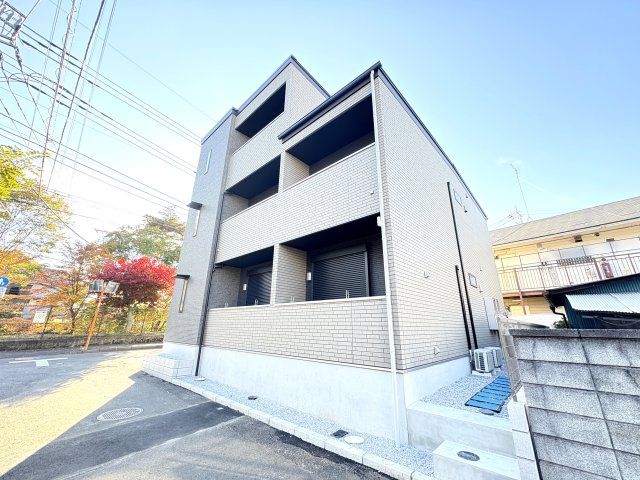 GRADUS拝島の外観