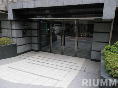 【エントランス】 | ルーブル笹塚弐番館