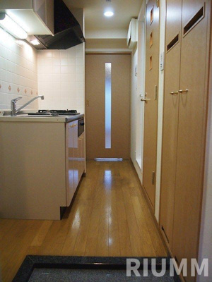 【玄関】 | ルーブル笹塚弐番館