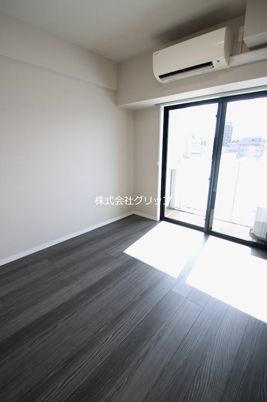 Le'a横濱ウエストステージの洋室