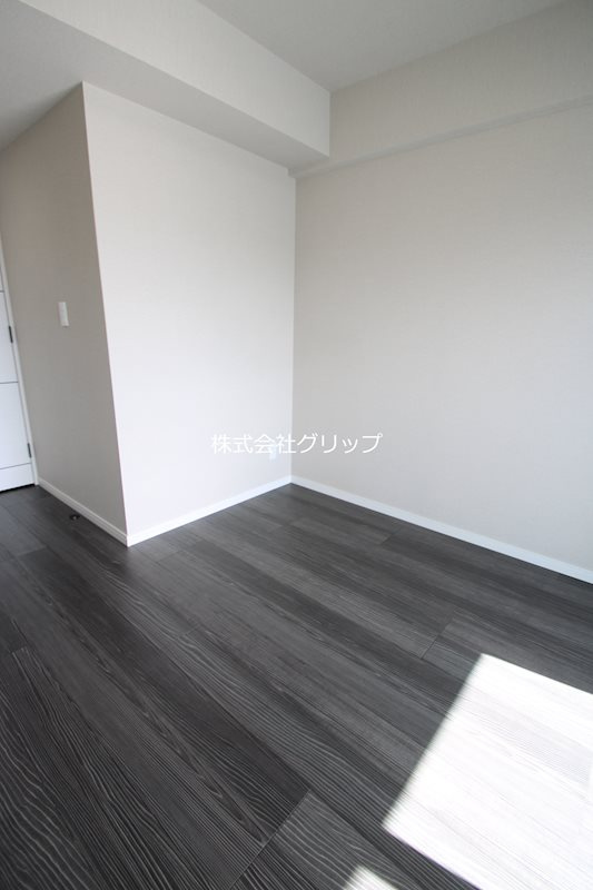 Le'a横濱ウエストステージの洋室