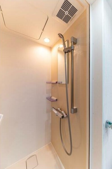 COCOCUBE西荻窪のシャワールーム