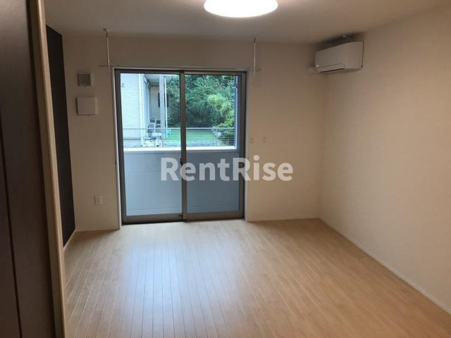 フェリース桐野の居間・リビング|洋室