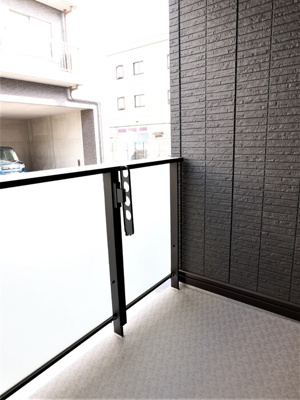 【バルコニー】 | ボアブロンシュ深見(ボアブロンシュフカミ)