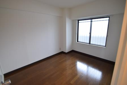 アフィニス原木の洋室|北側洋室