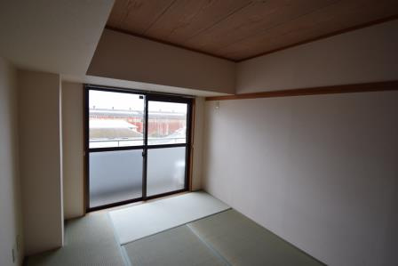 アフィニス原木の和室|日当たり良好です