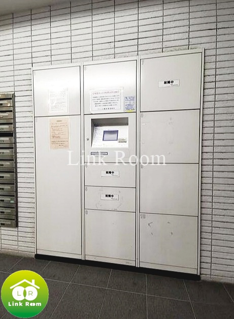 フィース蔵前のロビー