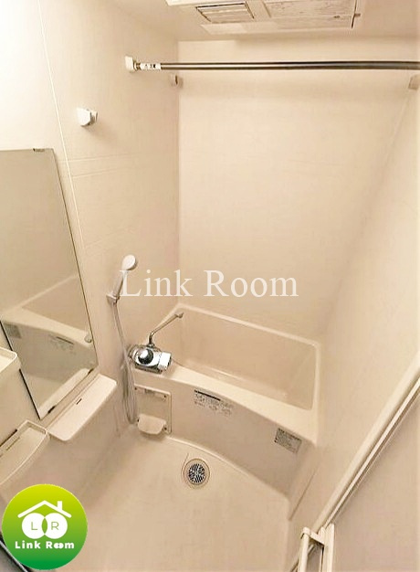 フィース蔵前の浴室