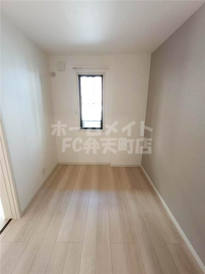 【寝室】 | モクシオン大阪ベイ