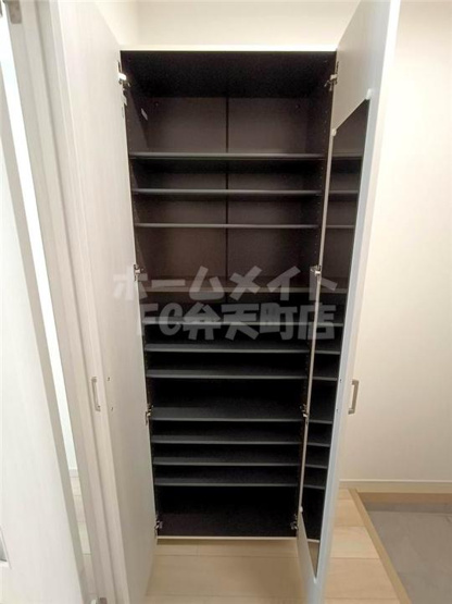 【その他】 | モクシオン大阪ベイ | シューズBOXです