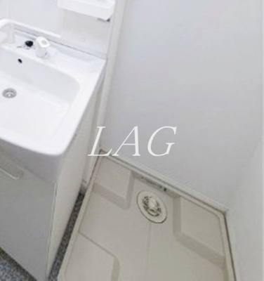【設備】 | ミルクリークガーデンヴィラ | 室内洗濯機置き場です。