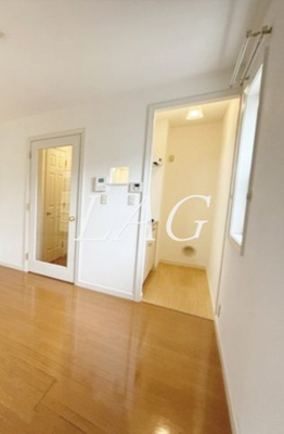 【居間・リビング】 | ミルクリークガーデンヴィラ | 洋室のお部屋です。