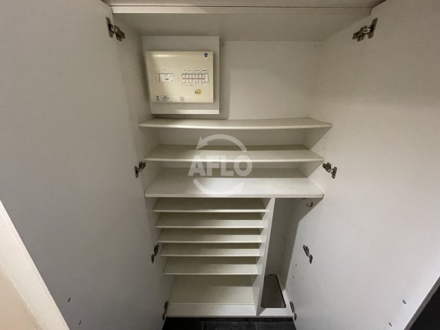 南堀江アパートメントシエロの収納|南堀江アパートメントシエロ　シューズボックス