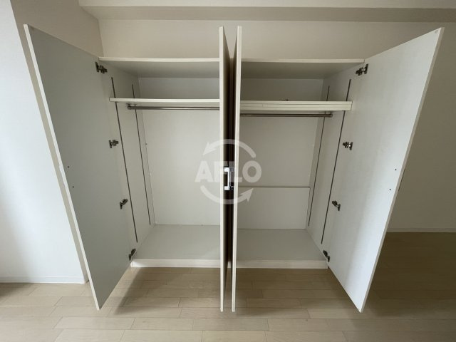 南堀江アパートメントシエロの収納|南堀江アパートメントシエロ　クローゼット