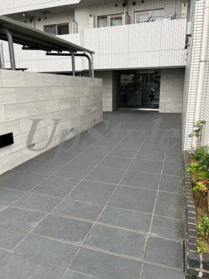 【エントランス】 | クレヴィスタ北綾瀬