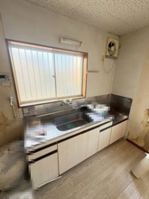 【キッチン】 | ※リフォーム中の写真となります。