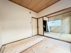 【設備】 | ※リフォーム中の写真となります。