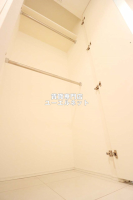 【収納】 | レジディア江坂 | クローゼット付きでお部屋もスッキリ♪