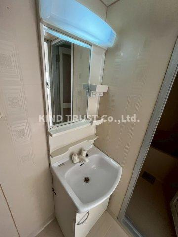 ベルハイツⅠの洗面所|スペースが確保できる洗面所です