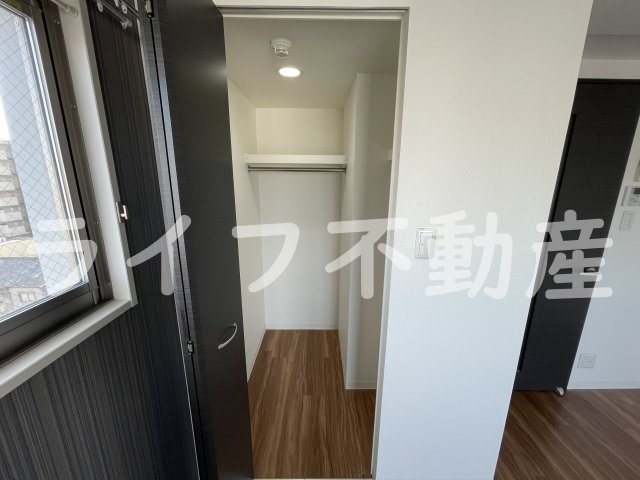 エルシオンの収納|小物を収納するのに便利です