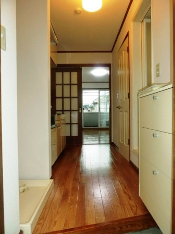 【玄関】 | ミモザハウス | 玄関入るとこんな感じ。 （※参考写真）