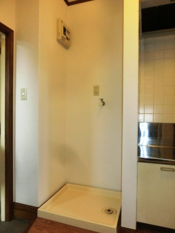 【その他】 | ミモザハウス | 室内に洗濯機置き場あり。 （※参考写真）