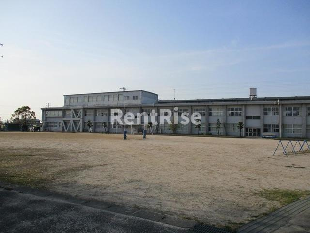 エバーハイツ|岩倉東小学校 0.4km