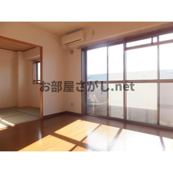 ミルキーウェイの居間・リビング|ゆったりとした居間です