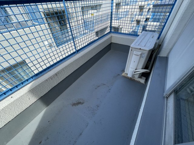 アメニティ東神戸4番館のバルコニー