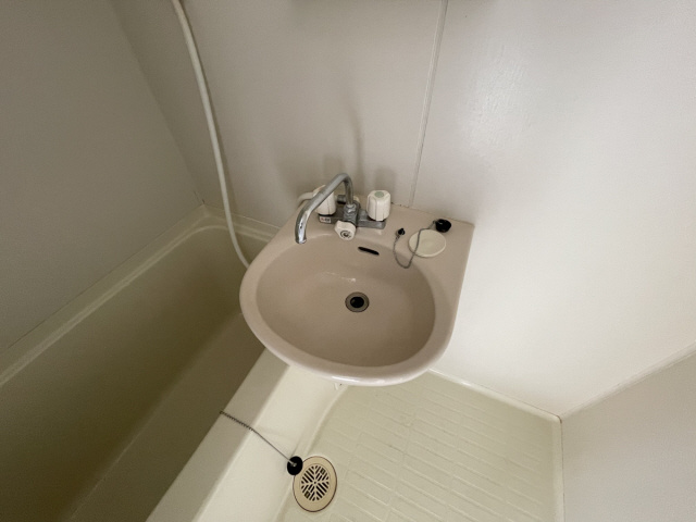 アメニティ東神戸4番館の洗面所