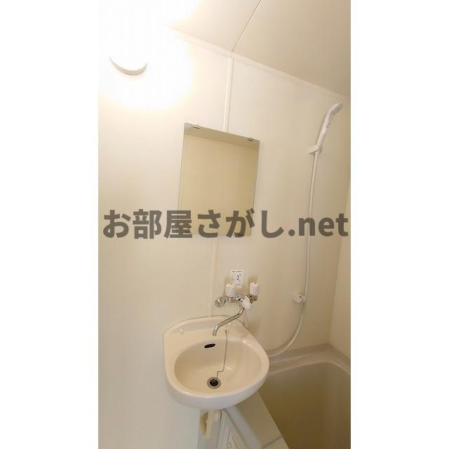 ハイムムラタの洗面所|洗面台